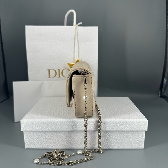 Dior Beige Quilted Chain Bag - Picture 5 of 14